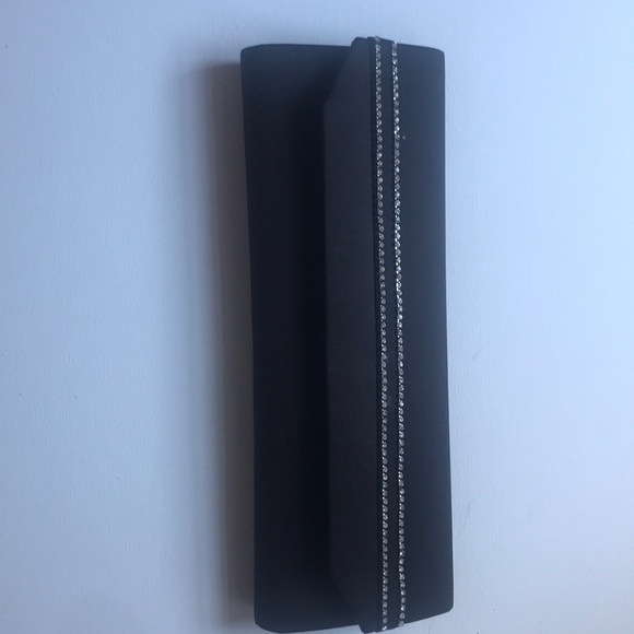 Bloomingdale's Handbags - Clutch Bloomingdales Brand New